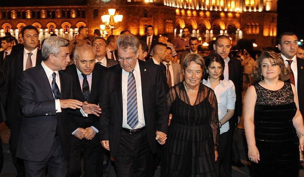 7aecce49cdde9800e5b2502bf833e05b