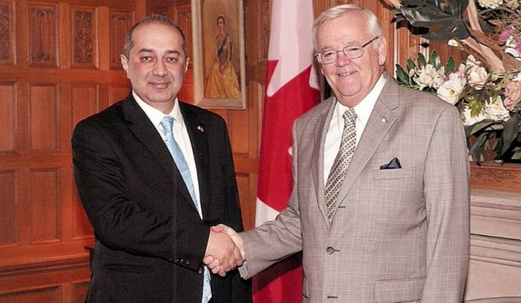 12a31197fd6fb19a8f1e816f9bacc455