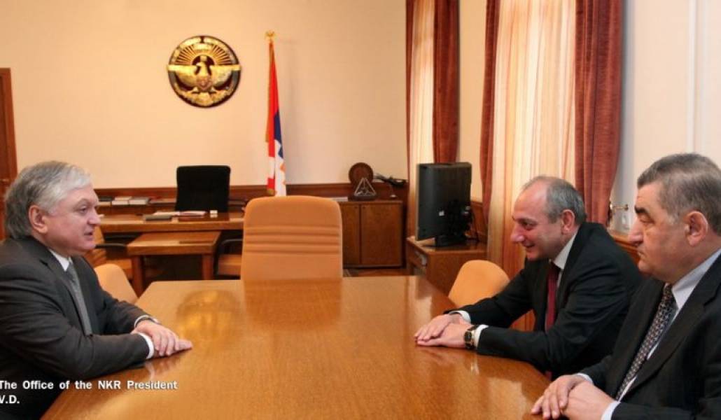 2c8ae06aee75039f5753eef01e7b8826