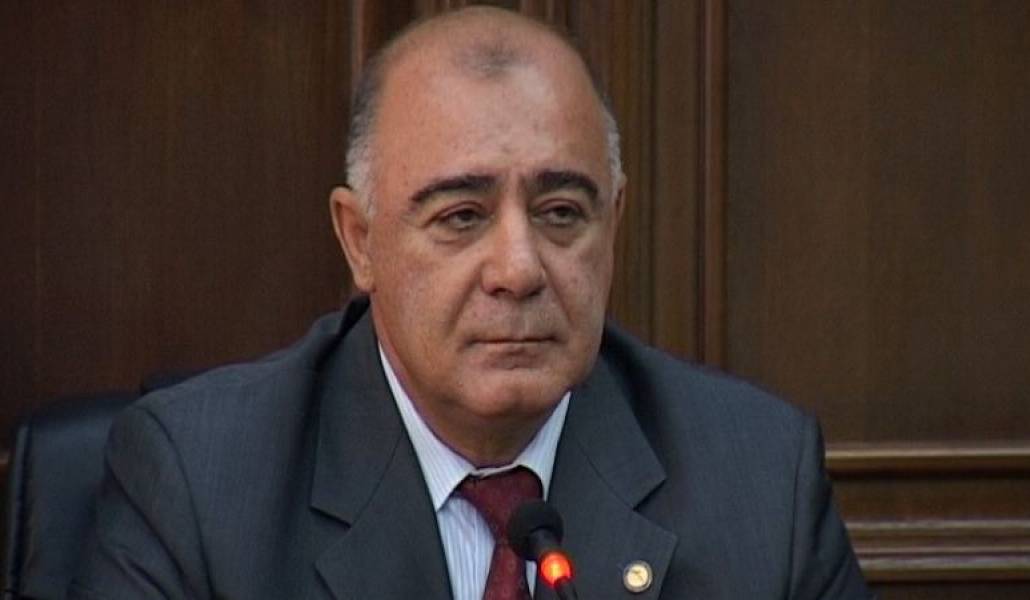 e64119262f5d21a0612fffd1febc7775