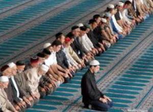 Muslims mark start of Ramadan
