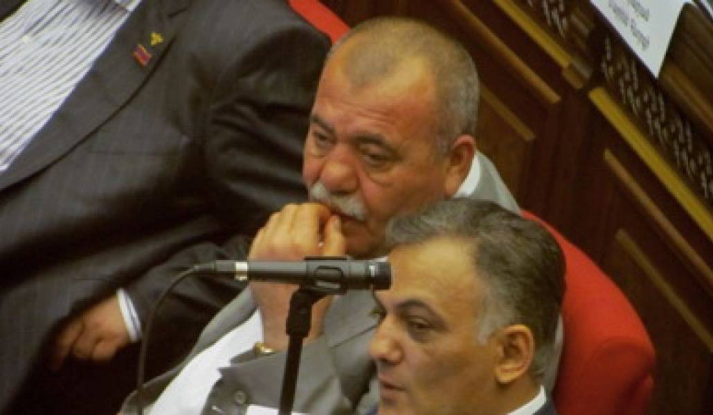 e336d60b68b655e1b7e9592b5dd56f48