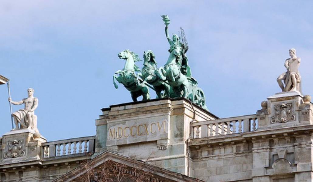 5fa21de1427afdf5ef00a1bcf61b85e6