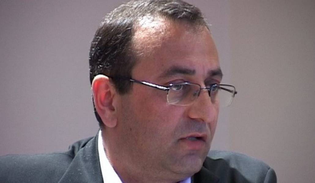 a7886fdf2be2a18fad50bcbf37072b63