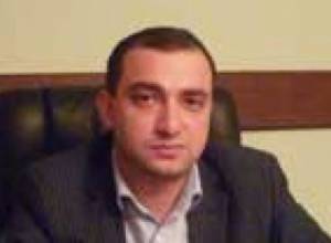 M. Petrosyan: My upbringing will not allow me to beat others