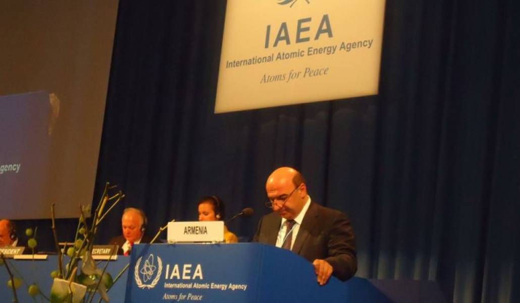 9d8ae8b49b4f45c07522b88be66ad514