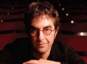 Atom Egoyan: Oskanian's persecution is deplorable and politically motivated
