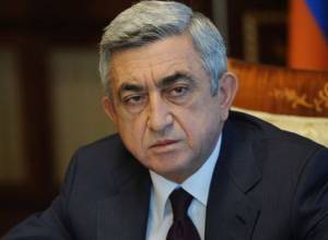 Serzh Sargsyan congratulates Chinese people on holiday