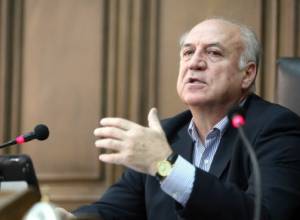 Geghamyan expects Oskanian to thank National Assembly