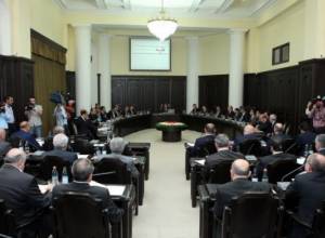 Deputy Minister advises Jhangiryan to wait a little