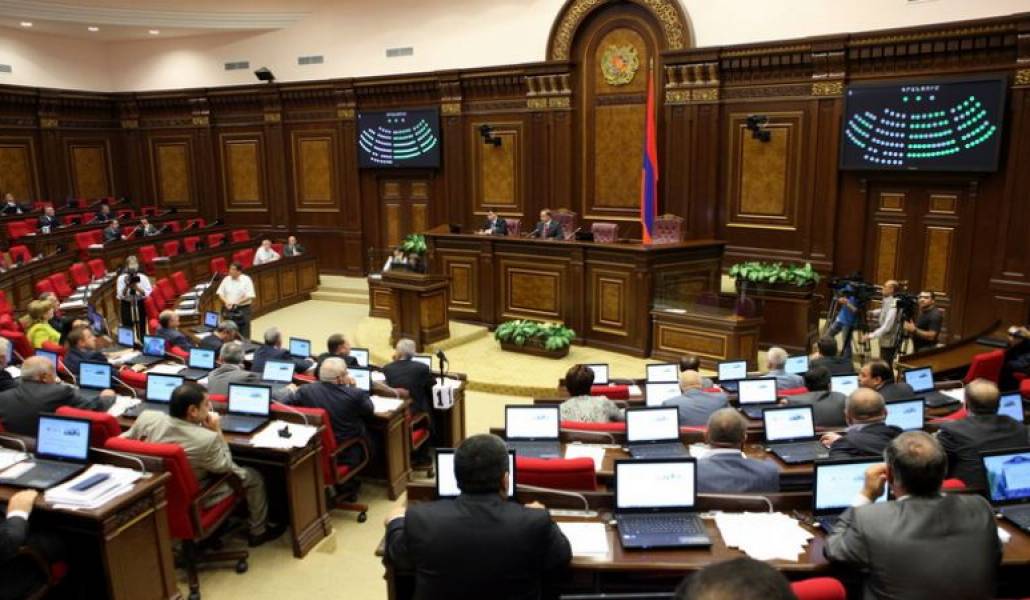 6078839cc2c6c8dcfeb3f39c81651370