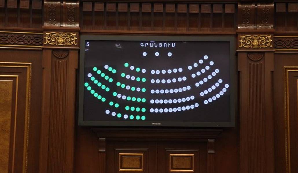 028c8c2c4ca245187db881ca28d1cc53