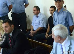 Vahe Avetyan was not wearing sports clothes