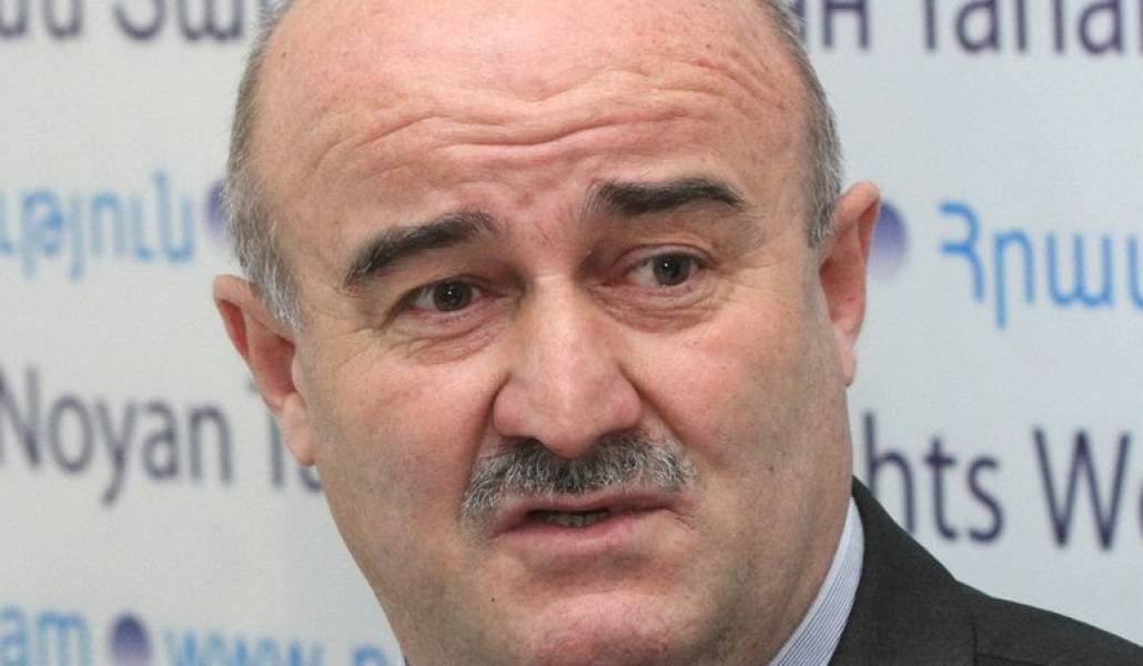 a1b42eddc6837f5b952eb2e144bb174b