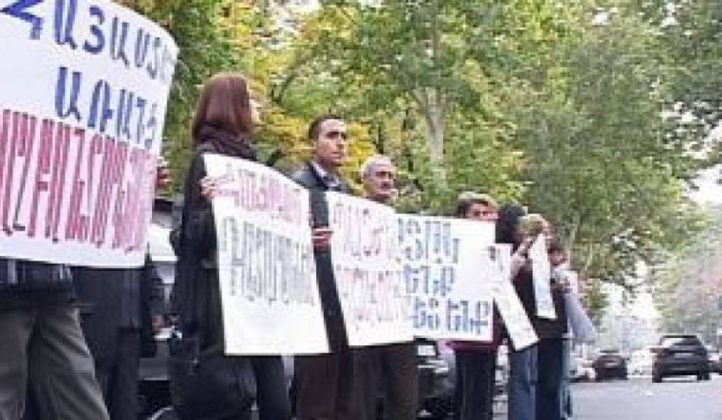 8481f4744bacaf864d3a69381992b9c2