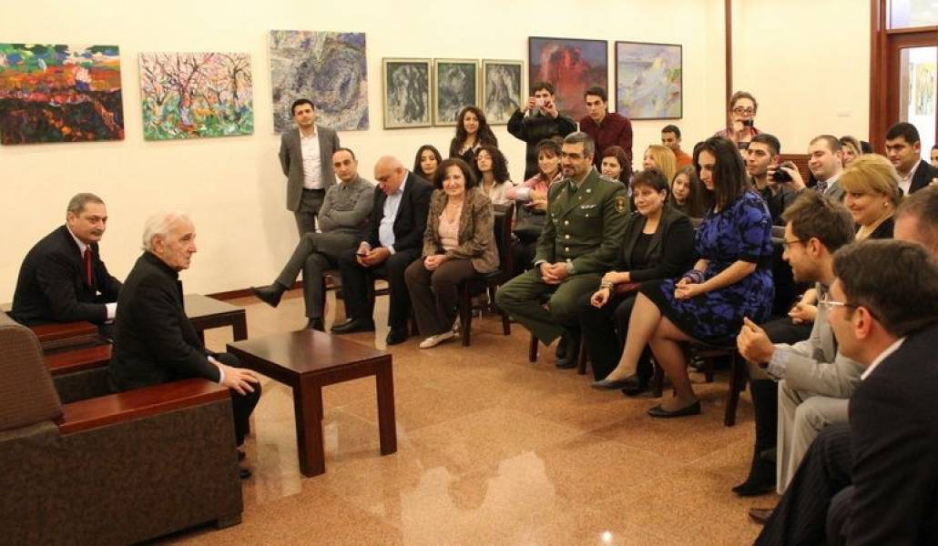 4f9d867e8a2e7a07185910470582c5ee