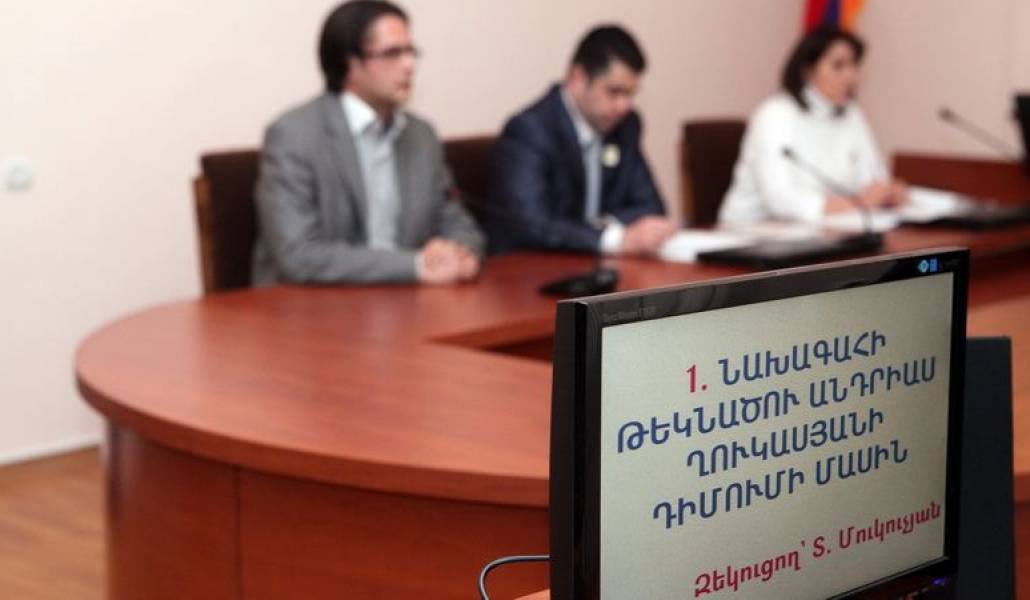 147e2cc2ba8d0ffa40f1aaff64ce6eb7