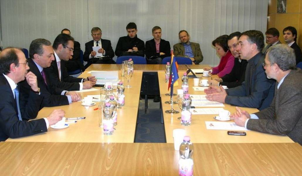 b5d94de18495133ab33deef38ab0d53c