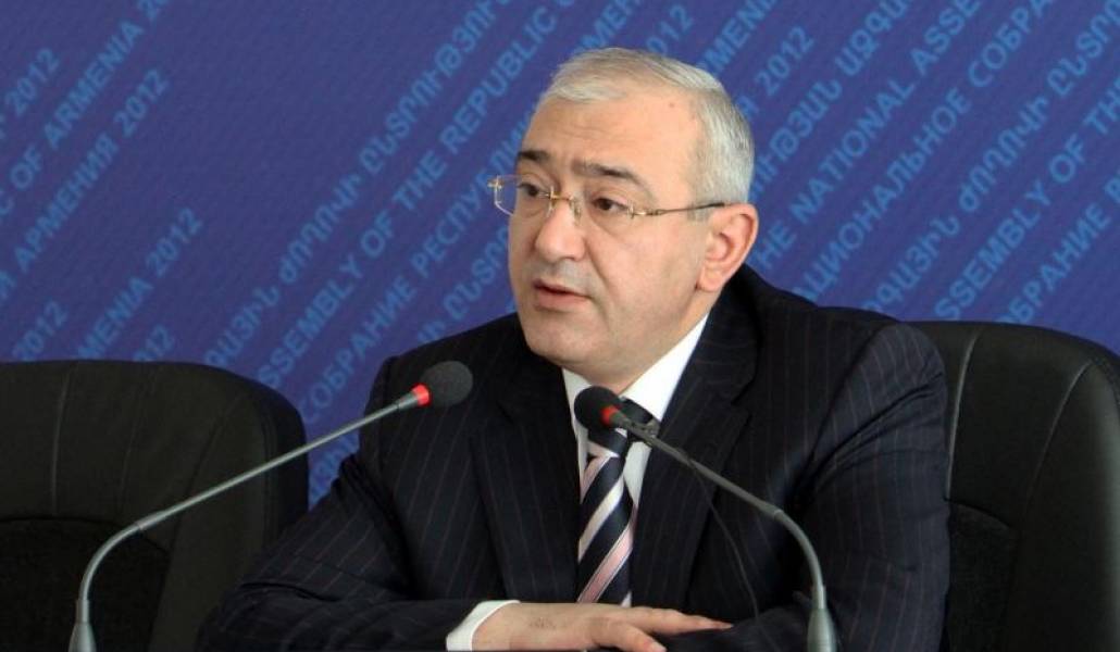 8bef31bc105ca1b7e8eaa6a27dbc4c74