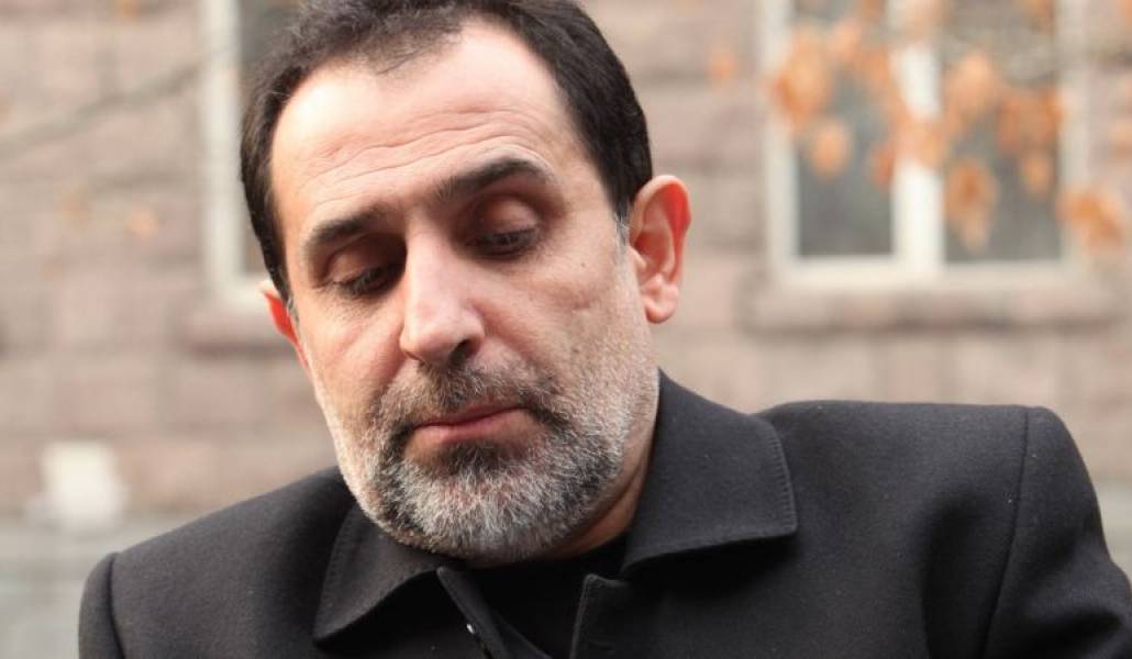 d6332fefb217f7ff71293dc385af775b