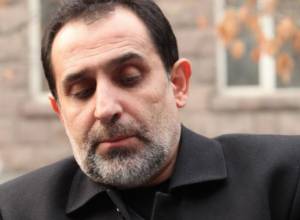 Aram Harutyunyan calls for snap elections