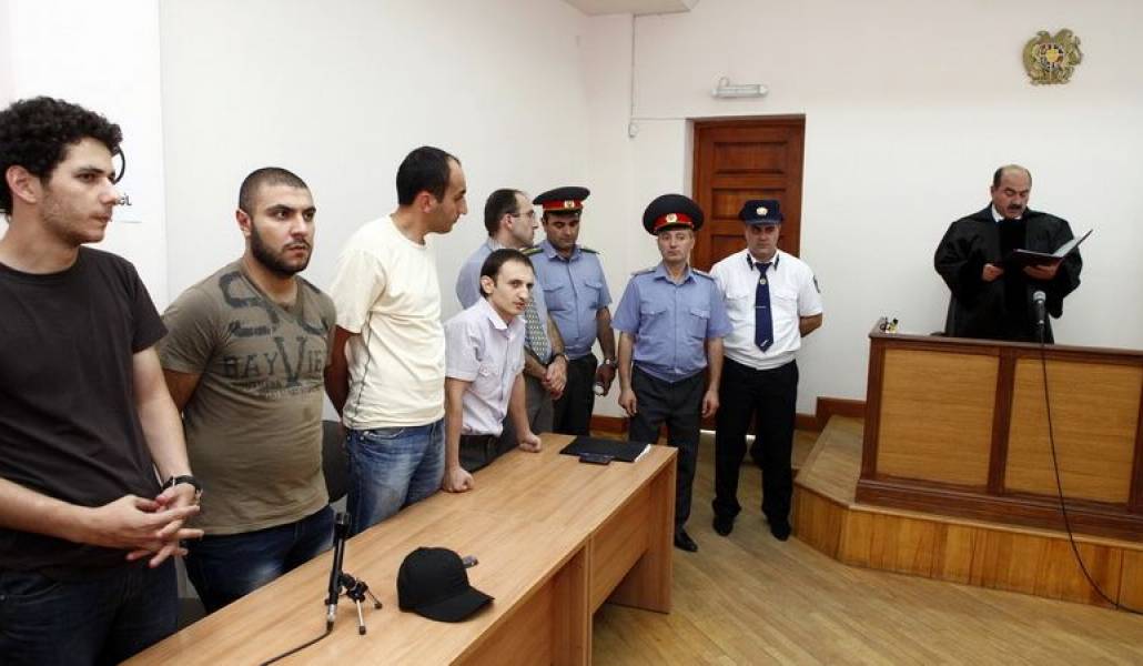 1277919596eff7489201d5904af21ee1