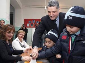 Armenian Premier says he is in festive mood