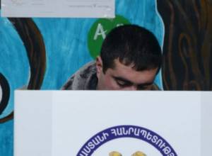 Mirrors found at polling station