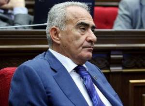 Are they destroying their own party?