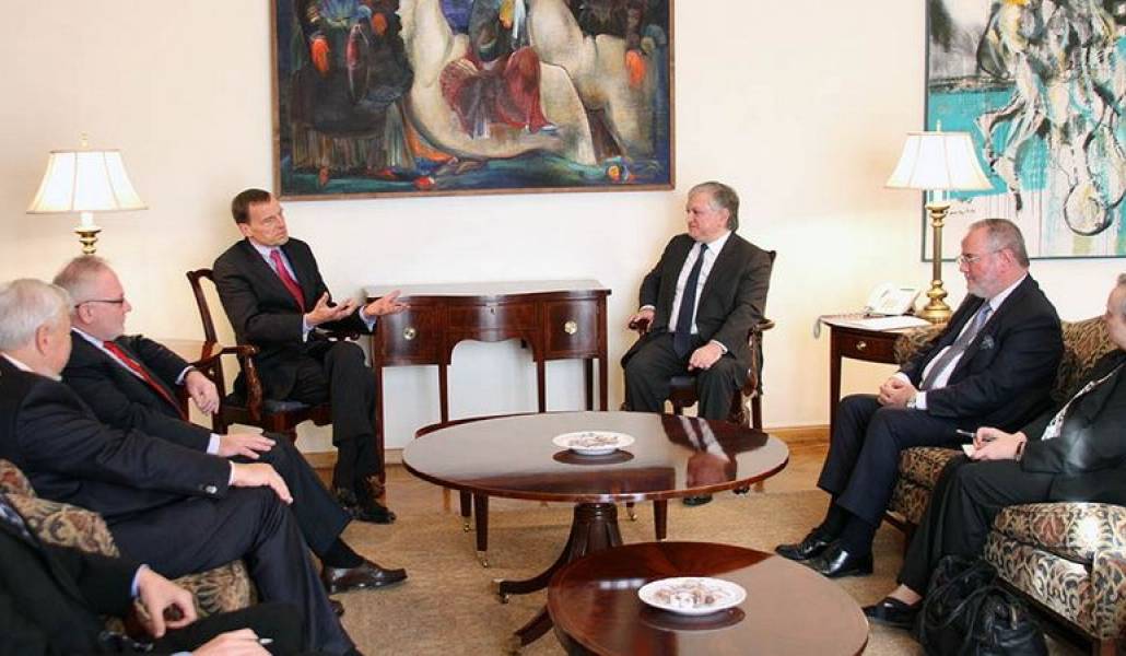 906c14bf3794c44f6da13e88e2a403b6