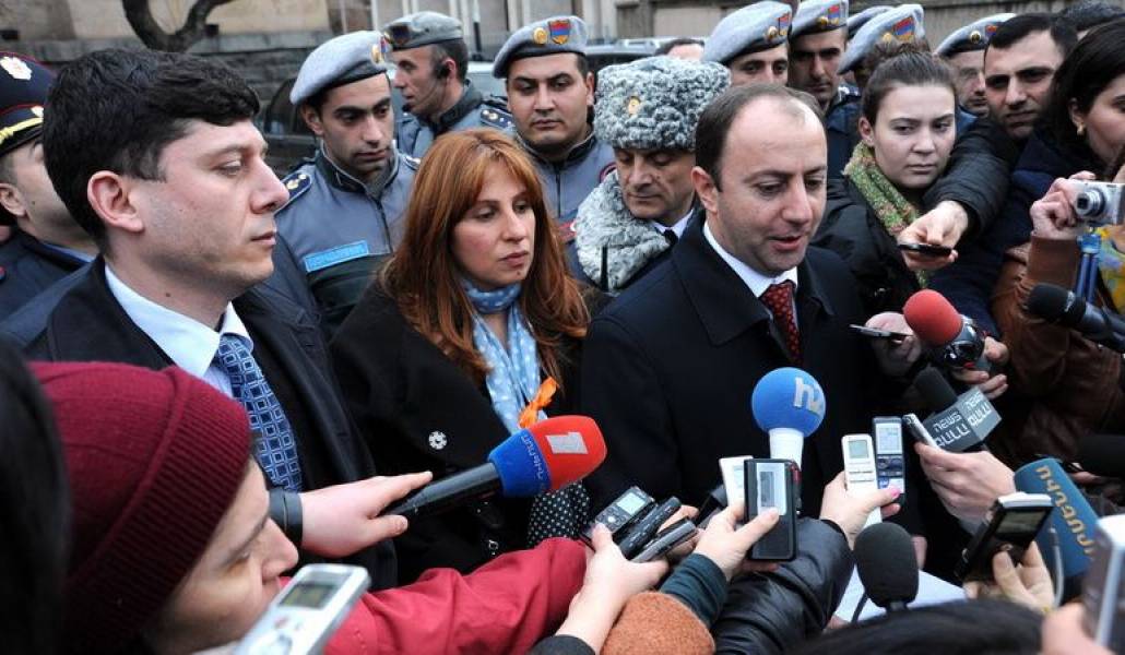 a3230b9eb6599c95a8687066e9a1c335