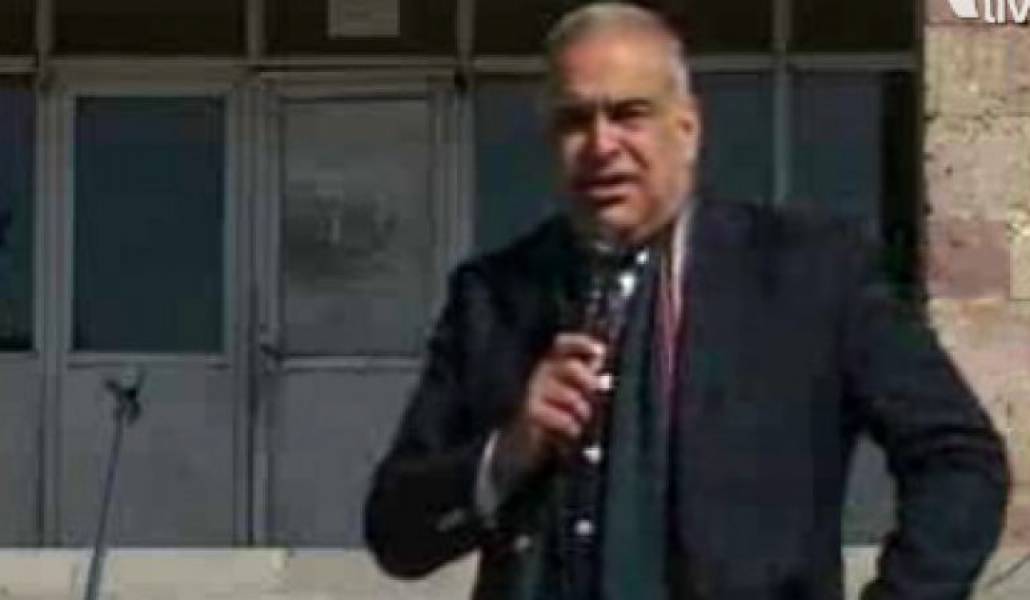 8b3d407c8b418fc4949ea7a23407a3fe