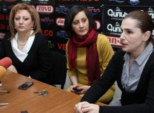 The mountain comes to Muhammad