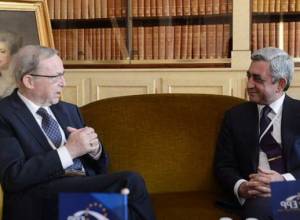 Serzh Sargsyan thanked EPP President for support