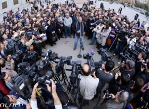 Raffi Hovannisian to give press conference