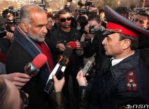 Argument between Heritage leader and police official