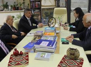 Housing issues of Syrian-Armenians discussed at Ministry