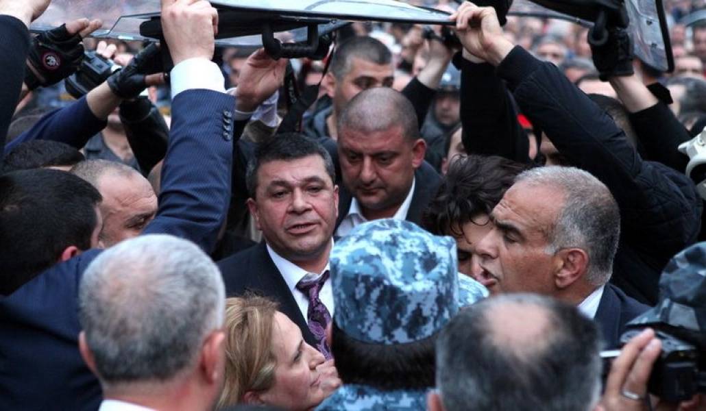 7d03530b89d8dd9394bbf78cdfee6162