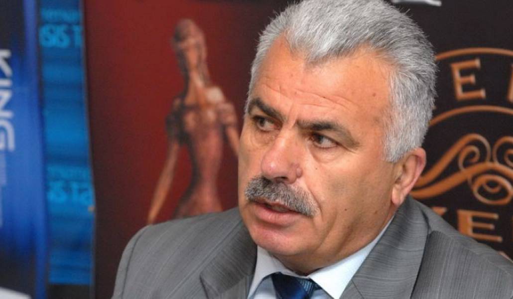 d2eac1efa26e0ac9fc6ab3559fb027d7