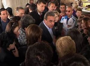 Salespeople offered to wait till May 2