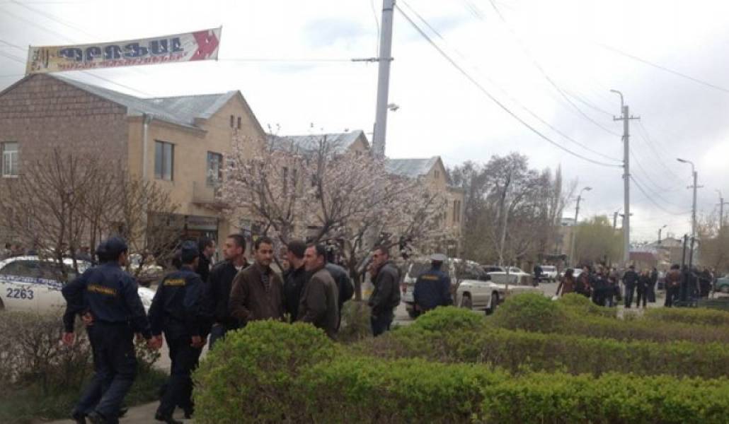 9b7dcde55adae99ab4327e3469e83400