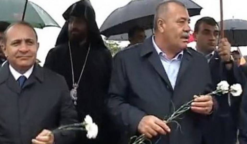 5f397fc4a6358547a4a445a3623c2e39