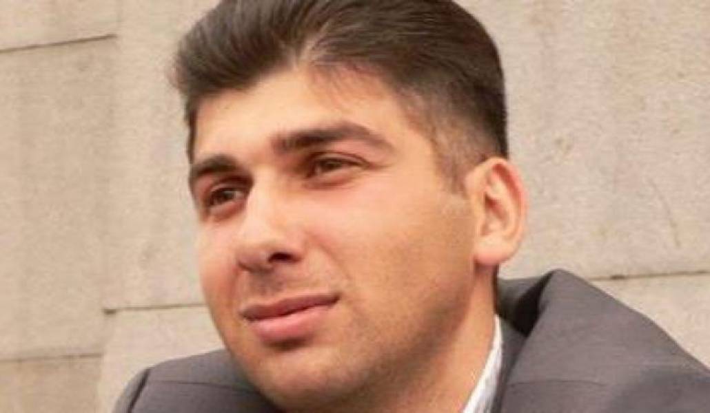 d0dd58d4637aaccf3f0409dd70b77577