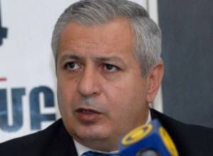 SIS investigates the case