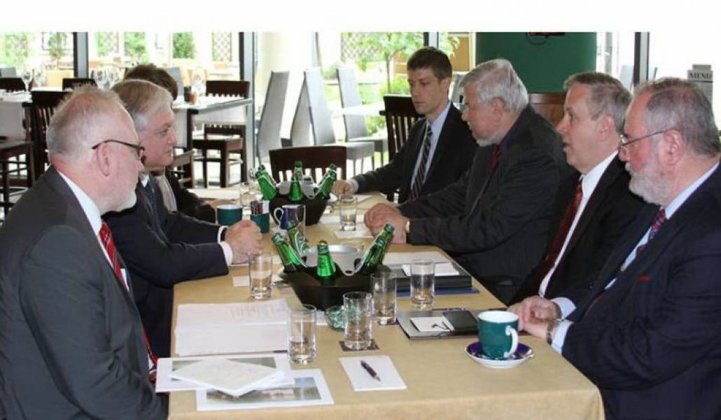 7130bb25f346e8970222b821cc674809