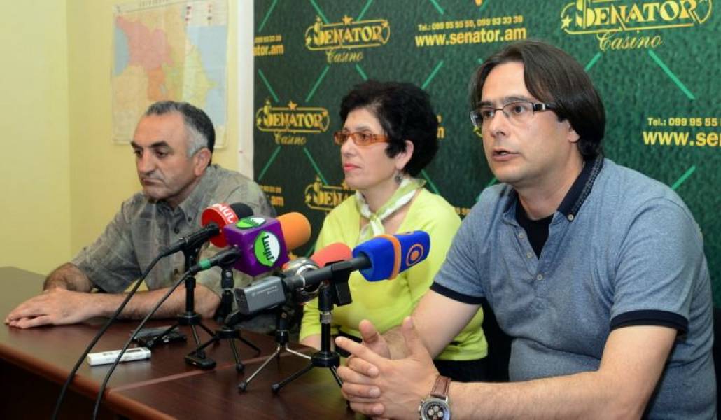 de7f8d1e07f2dc1d8662971ed8a65933