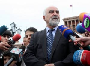 Paruyr Hayrikyan on May 28