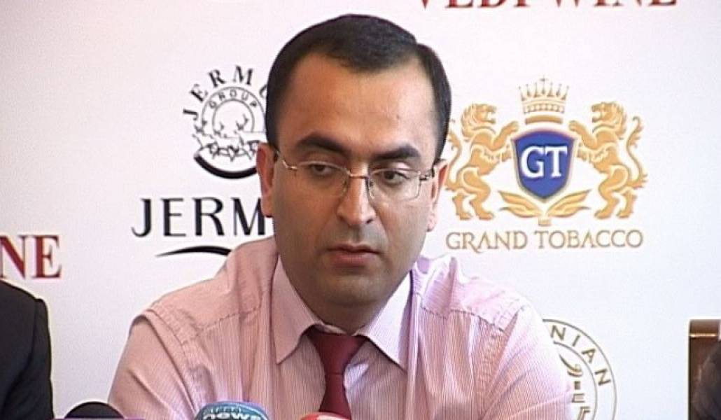 019e0645aef3d88a4ddbc15ae55158de