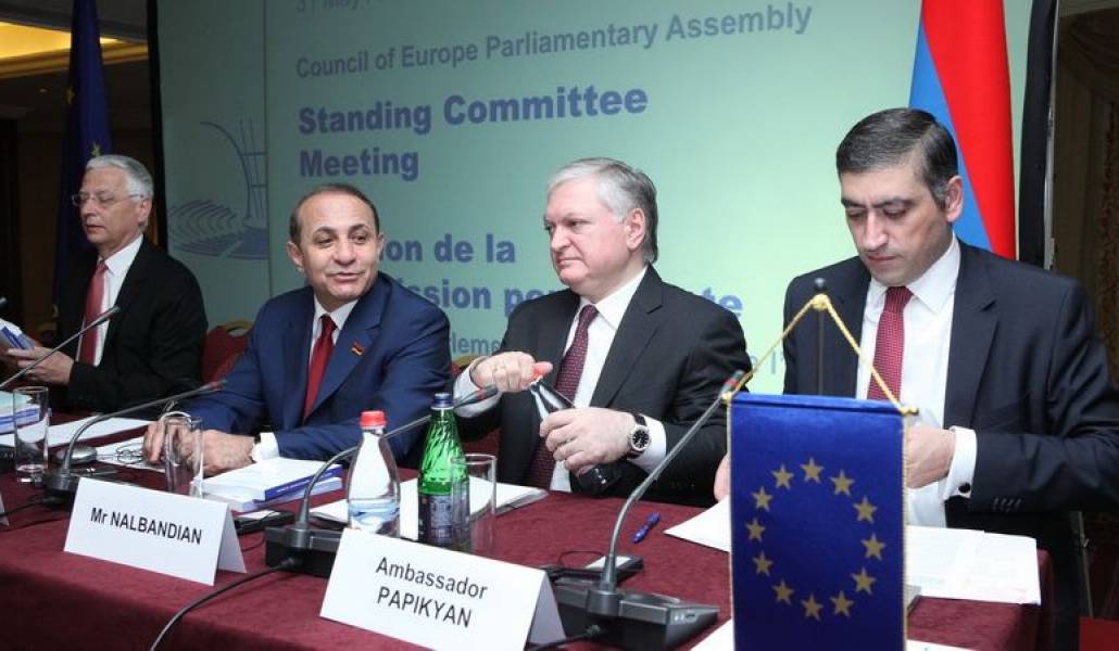 38e8de18669d290fbb131c8effd13fb4