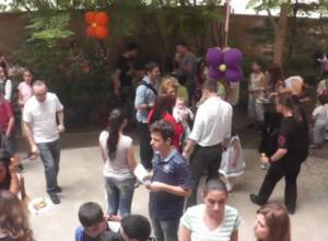 Stars make barbeque for children